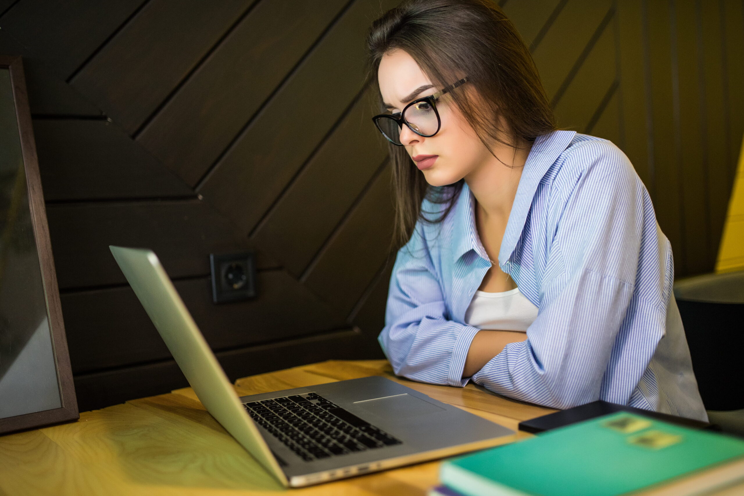 Job seeker researching a company and preparing for an upcoming interview